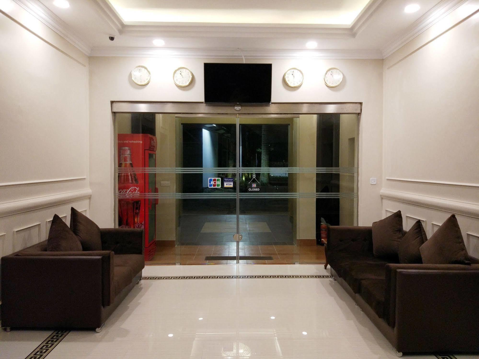 Hotel Ruby Garden
